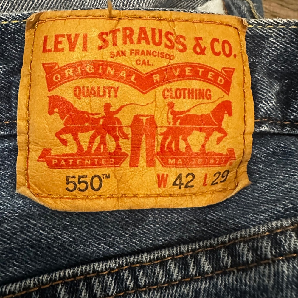 Levis 550 Relaxed Fit Tapered Leg Jeans Mens 42x29 Medium Wash Denim 00550-0216 - Picture 3 of 12